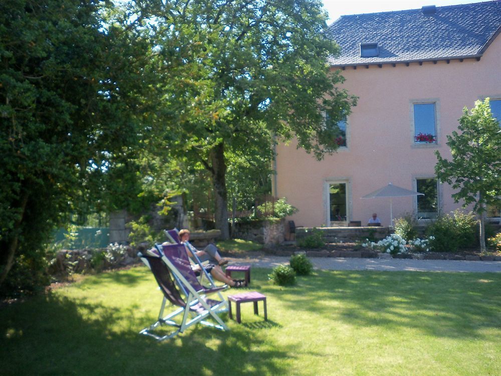 Hotel La Ferme De Bourran Rodez - Parking Prive Gratuit Exterior photo